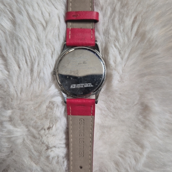 Arjang & Co Watch Love USA Silver Tone Round Face Cute USPS Twee February ✨️ - Picture 7 of 10